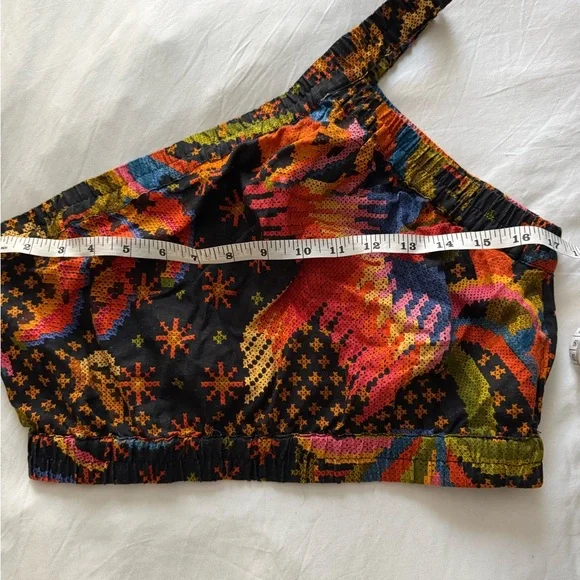 FARM Rio Multicolor One-Shoulder Crop Top - Picture 5 of 7